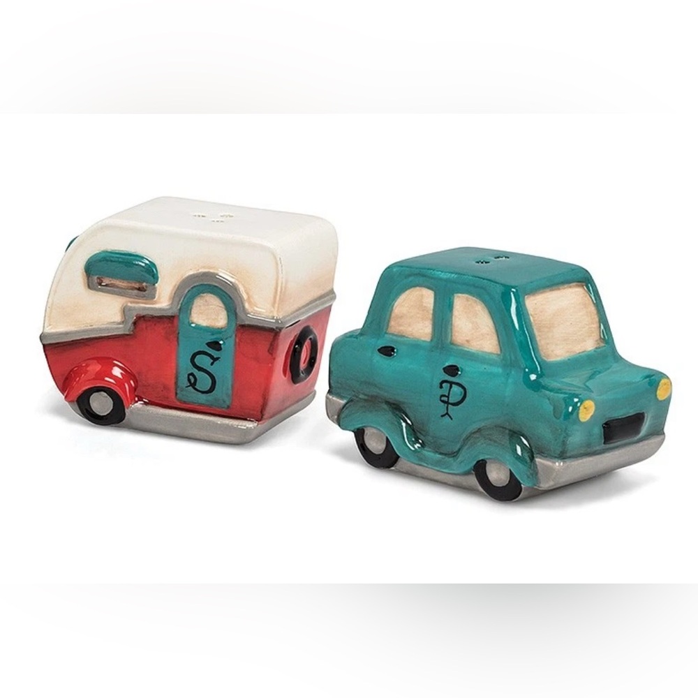 Car and Travel Trailer Camper Salt and Pepper Shaker Set- Ceramic, Adorable!